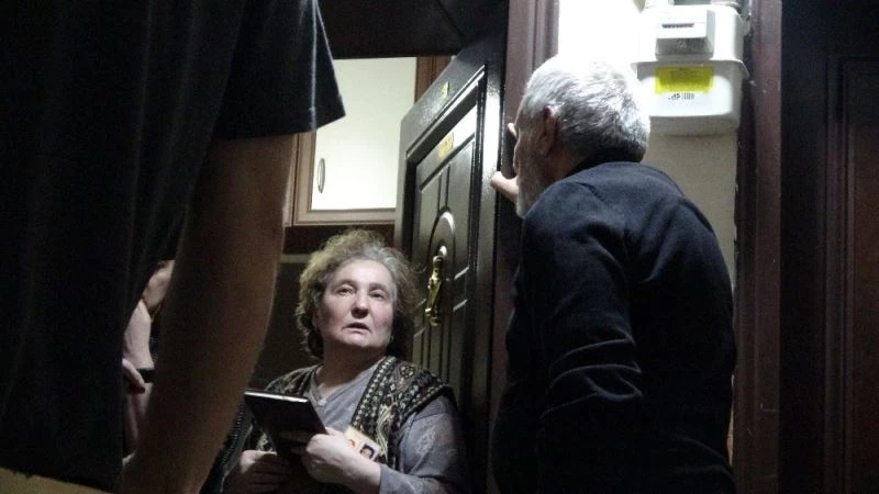 “Sinyal evinden geliyor’’ diyen dolandırıcılar tutuklandı
