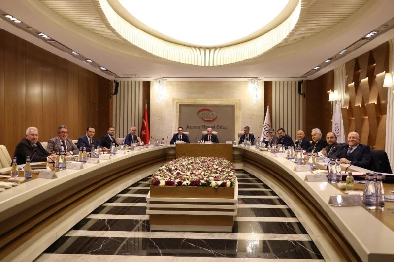 ATO’dan Esenboğa yöneticilerine 