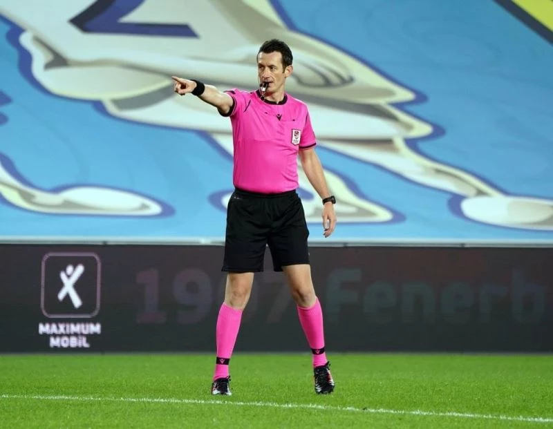 Denizlispor, Başakşehir maçını Tugay Kaan Numanoğlu yönetecek
