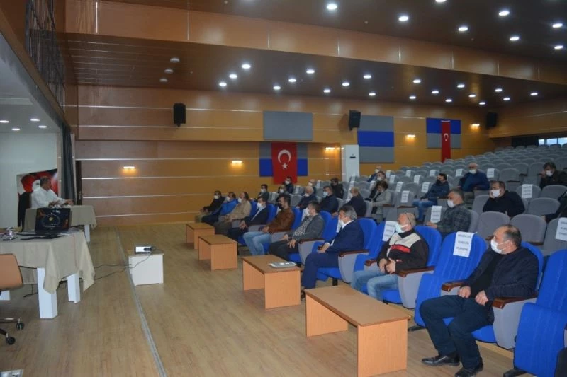 Başkan Koloğlu Kent Konseyinde projelerini anlattı
