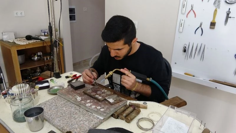 Mardin telkarisi genç ustasının elinde canlanıyor
