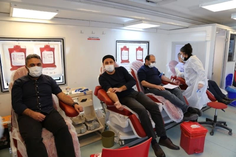 Esenlik’ten kan kampanyasına destek
