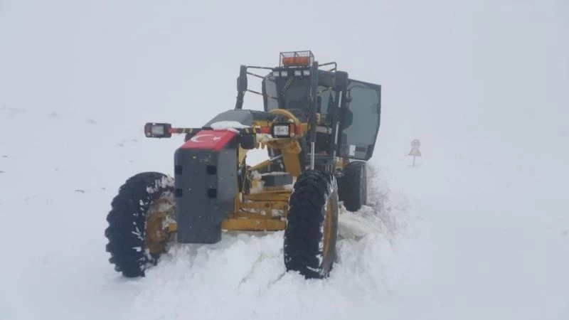 Dinar’dan gelen görüntüler kış mevsiminin devam ettiğini gözler önüne serdi
