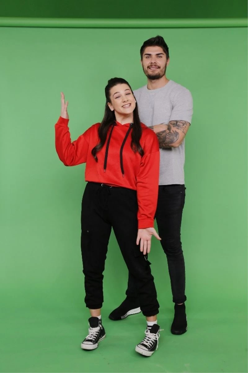 Nisa ve Barış’ın oyunu ‘NisBar’ çıktı
