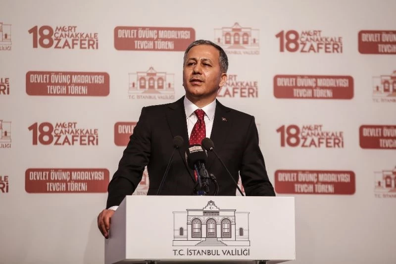 İstanbul Valisi Yerlikaya: “Çanakkale’yi geçilmez kılan o yalçın irade bugün dimdik ayaktadır”
