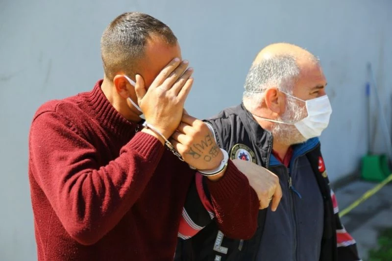 Kovalı torbacı tutuklandı
