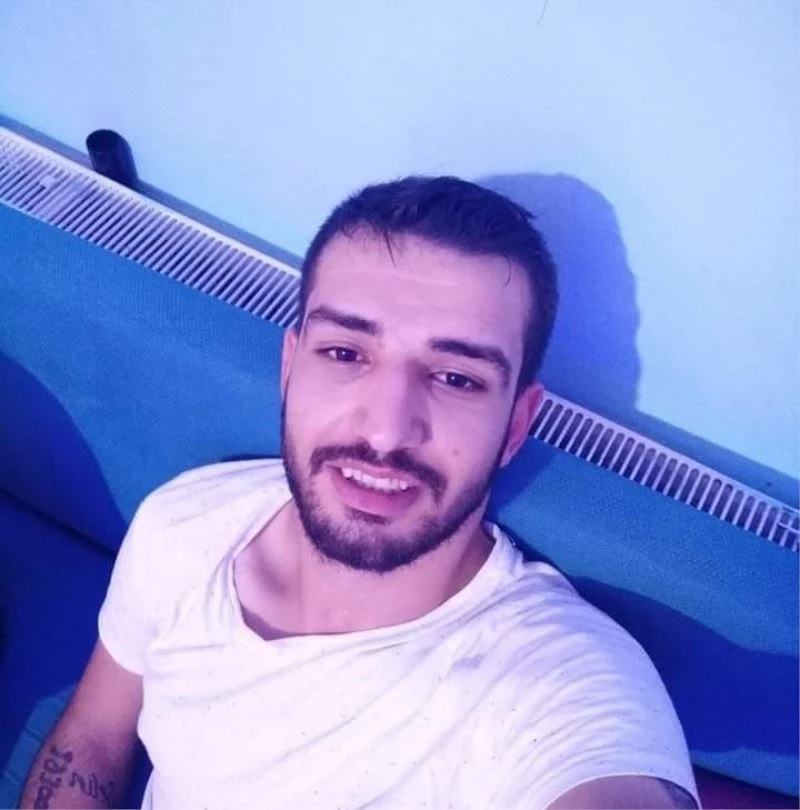 Boynundan yaralı halde hastane bahçesine bırakılan genç hayatını kaybetti
