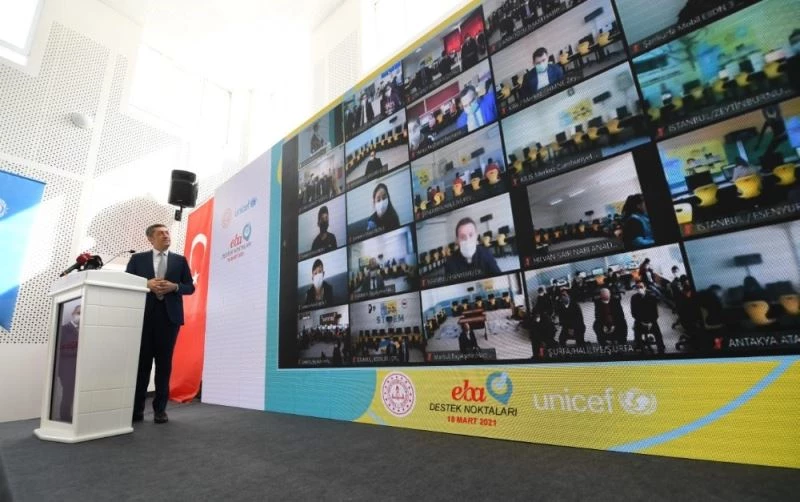 Bakan Ziya Selçuk: (EBA Destek Noktaları) “Bu merkezler kalıcı merkezler, geçici olarak oluşturduğumuz merkezler değil”
