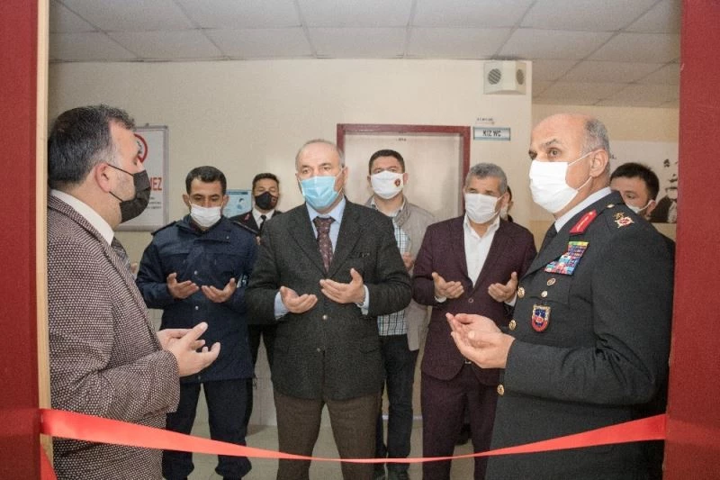 Lice şehidinin ismi Aşağıkaraman Okuluna açılan laboratuvarda yaşayacak
