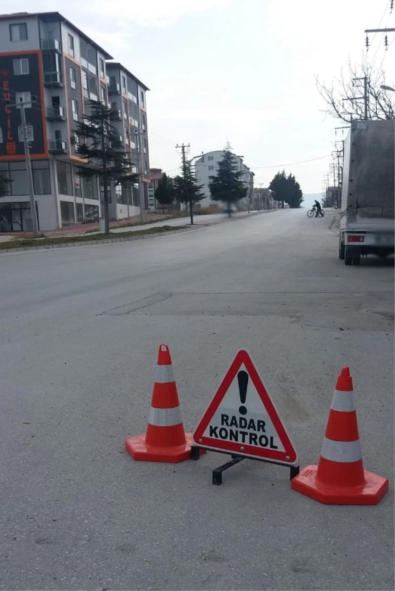 Burdur’da 170 araç sürücüne hız cezası
