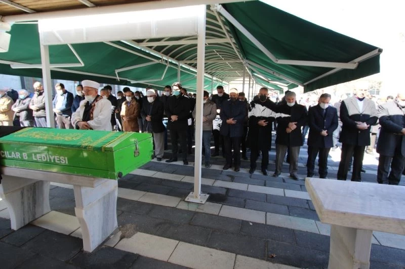 Hayırsever Şaşoğlu son yolculuğuna uğurlandı
