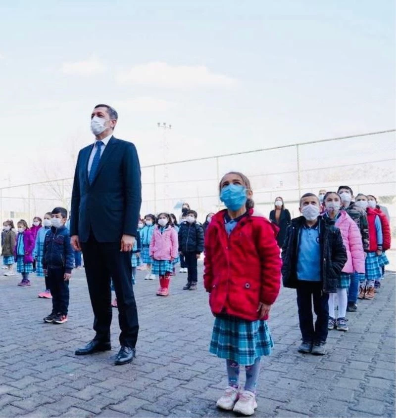 Bakan Selçuk: “Şükür ki bugün bazı illerimiz tüm kademelerde yüz yüze eğitime başladı”
