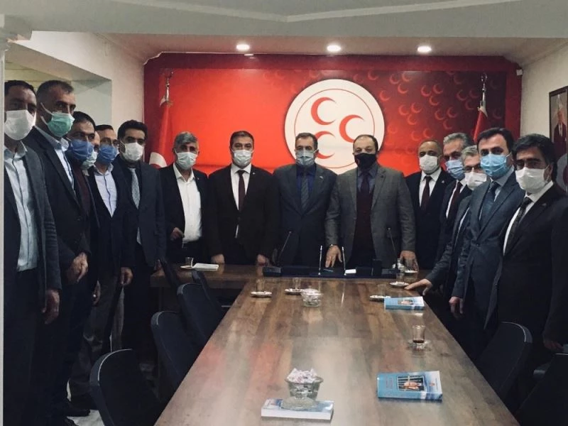 Karataş MHP teşkilatını kurultaya hazırlıyor
