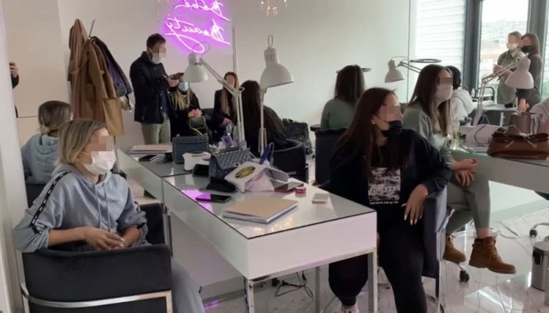 (Özel) “Dünyaca ünlü doktor” yalanıyla kandıran lüks rezidanstaki sahte estetik merkezine baskın
