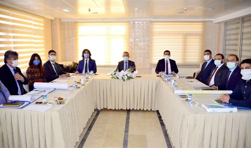 Yalnızçam kayak merkezi turizm değerlendirme toplantısı yapıldı
