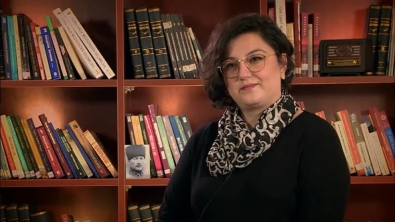 Bibliyofil’de Öğretmenler ve Veliler İçin Kitap Tavsiyesi: “Öğretmenliğime Notlar”
