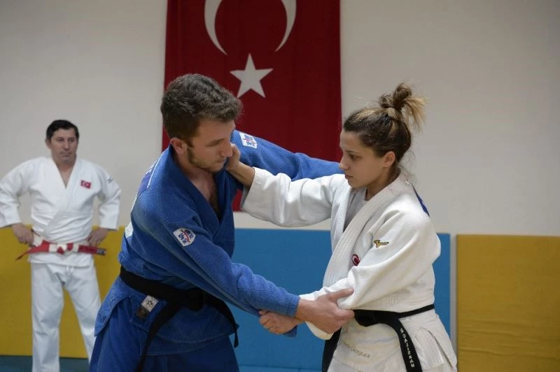 Osmangazili judocular tatamide zirveye çıkacak