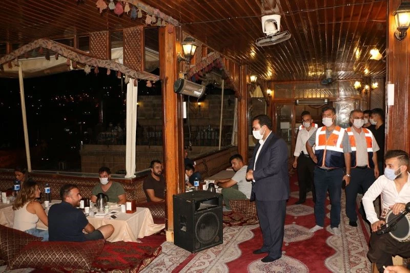 Şanlıurfa’da halkın sağlığı için 5 bin 825 iş yeri denetlendi
