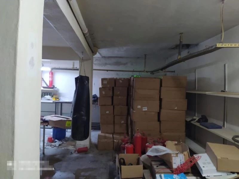 İstanbul’da 1 milyon 100 bin lira değerinde ateş ölçüm cihazlarını çalan şüpheliler yakalandı
