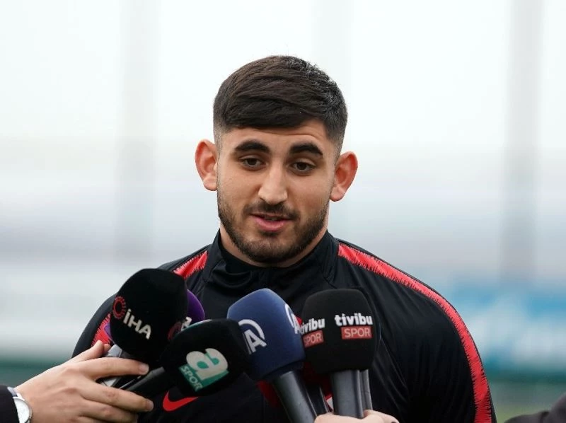 Doğucan Haspolat, Berke Özer ve Melih İbrahimoğlu basınla buluştu
