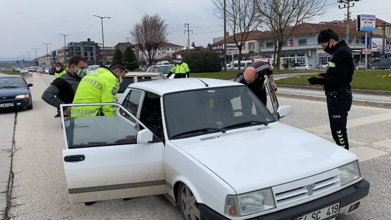 Trafik denetimlerinde kusurlu araçlara ceza yağdı
