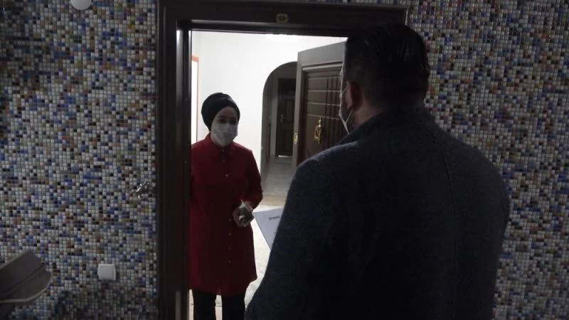 Apartman sakinlerine 