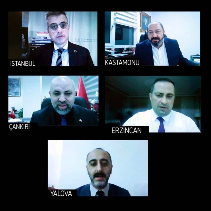 Sağlık Bakanı Koca, vaka artışı yaşanan illerin yöneticileriyle koordinasyon toplantısı gerçekleştirdi
