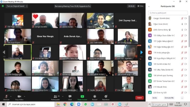 Vali Aydın Aslan Ortaokul öğrencileri, çevrimiçi astronomi eğitimi alıyor
