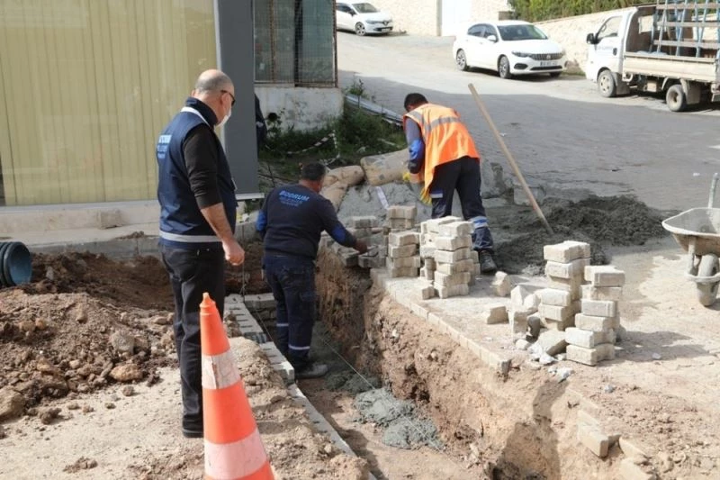 İki yılda 14 bin 250 metre yağmur suyu hattı döşendi
