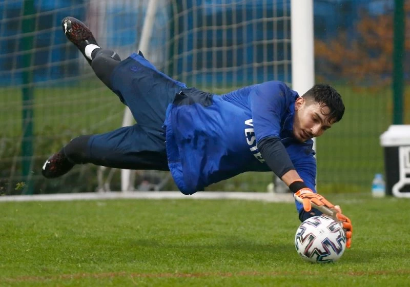 Uğurcan Çakır, penaltı  şansızlığını kırıyor
