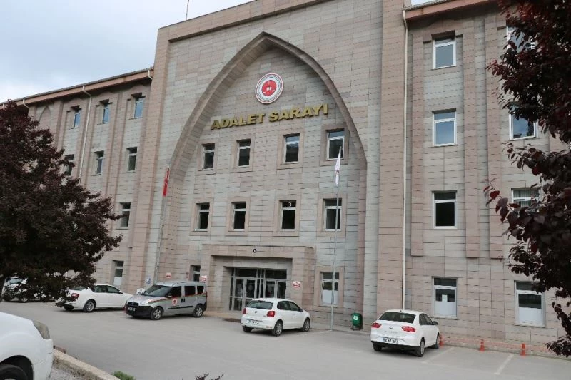 Savcının ağır yaralanması olayında gözaltına alınan şüpheliler serbest bırakıldı
