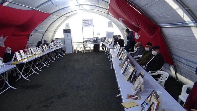 Evlat nöbetindeki baba Salih Gökçe: 