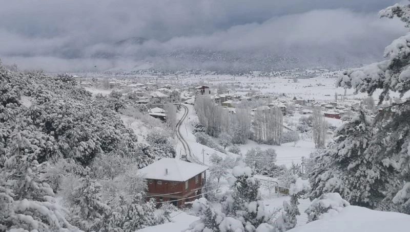 Çameli’de Mart kapıdan baktırdı
