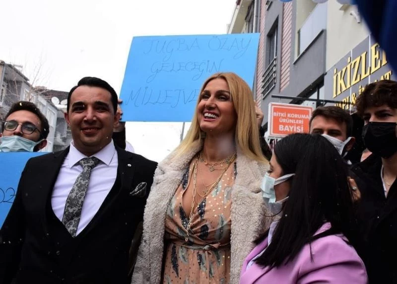 Çin’den Çivril’e Çivril’den Türkiye’ye açılan kapı; Skylax
