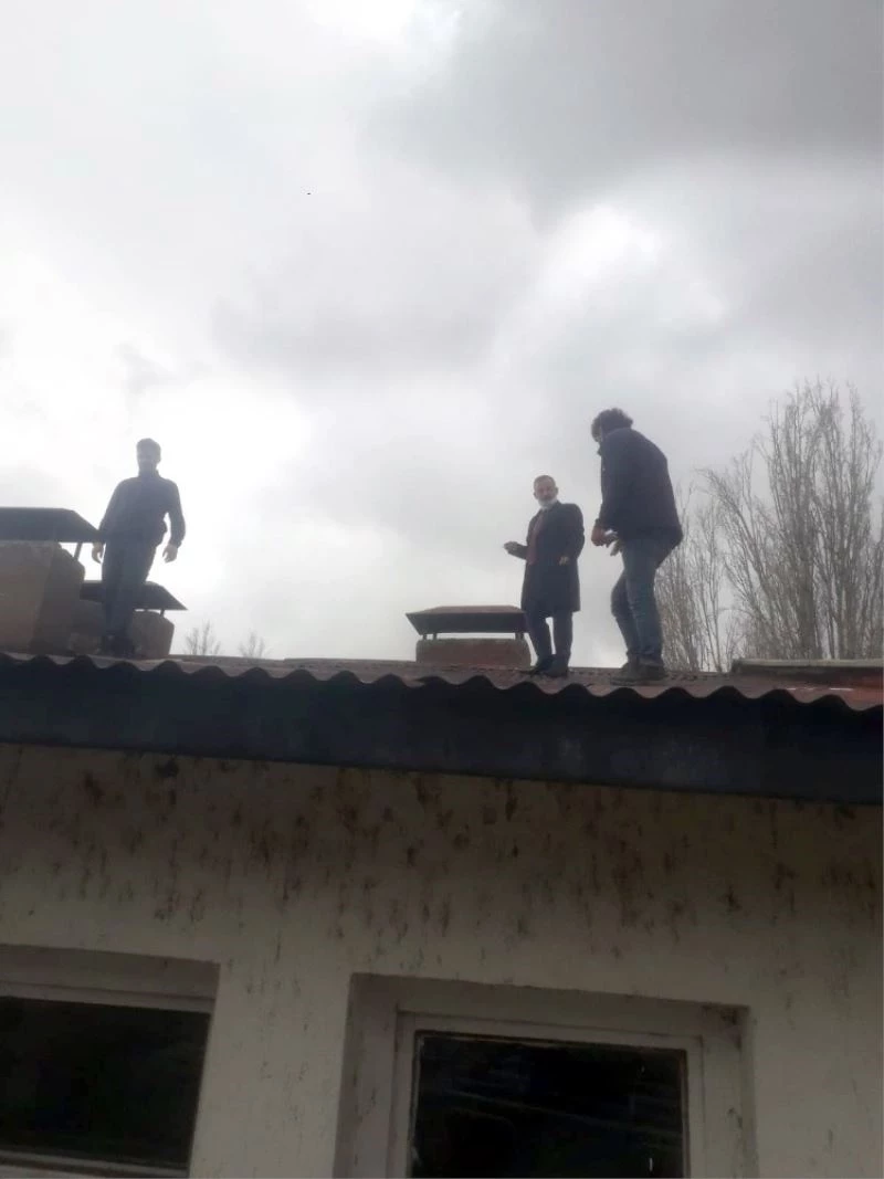 Pasinler Kaymakamı intiharı önledi
