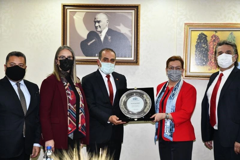 Kalıntısız meyve sebze üretmek için Tarım ve Orman Bakanlığı ve ihracatçı güç birliği yapacak
