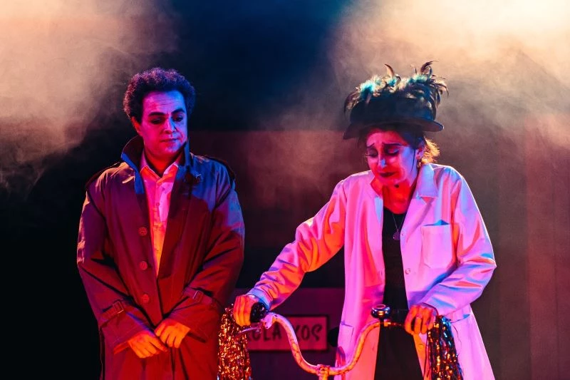 Dünya Tiyatrolar Günü’nde ‘Kunduracı Doktor’ online sahnelendi
