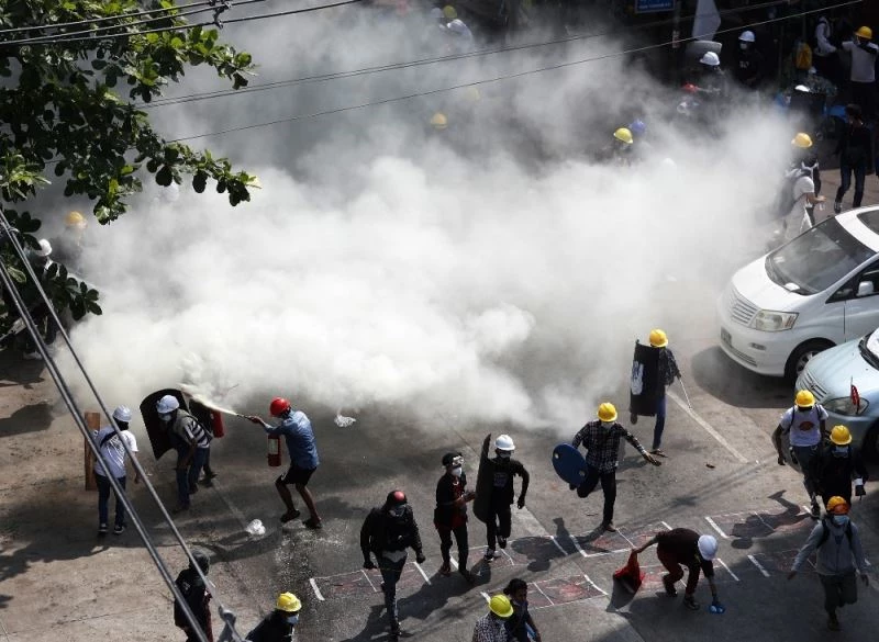 Myanmar’daki gösterilerde ölü sayısı 13’e yükseldi
