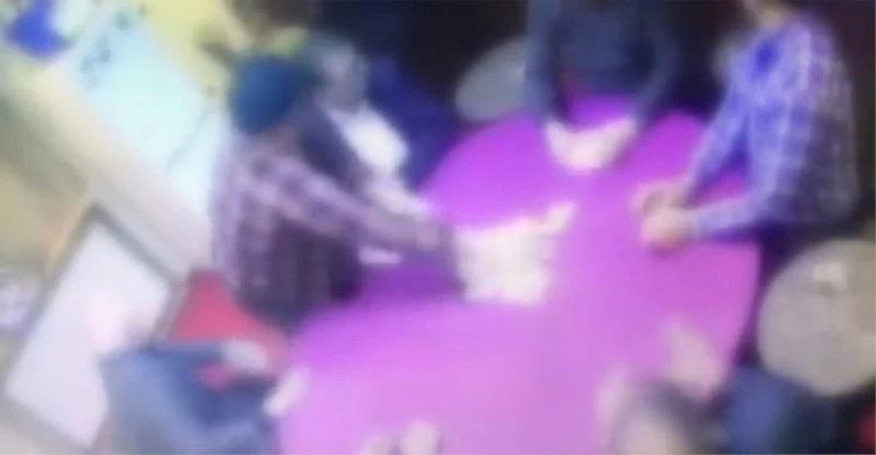 Sancaktepe’de kısıtlamada kumar oynatılan mekana baskın
