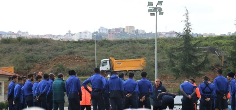 Trabzonspor yeniden çıkışa geçmek istiyor
