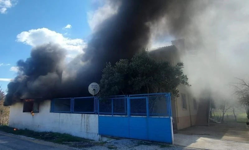 Kalorifer kazanından çıkan yangın itfaiye tarafından söndürüldü
