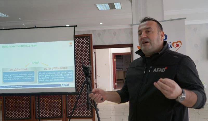 Vali Yardımcısı Kılıçarslan: “Vakaları düşüremezsek yasaklar tekrar geri gelebilir”
