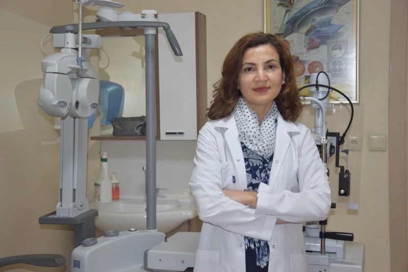 Göz kapağı düşüklüğüne cerrahi müdahale
