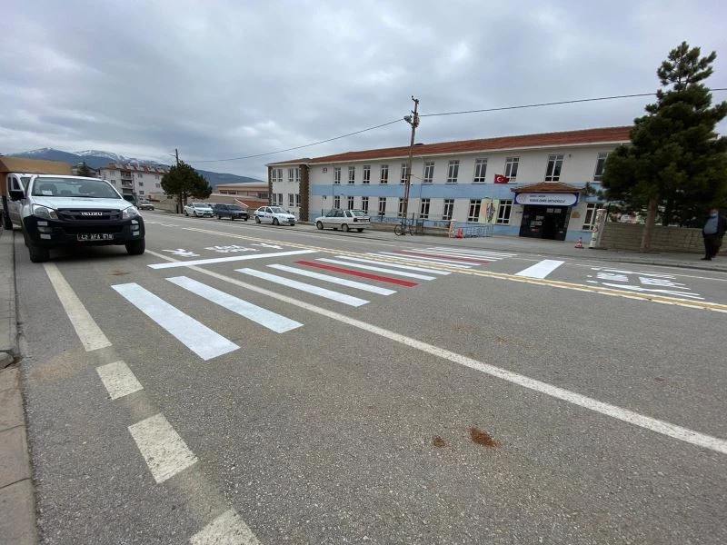 Hüyük’te kırmızı çizgiler farkındalık oluşturacak
