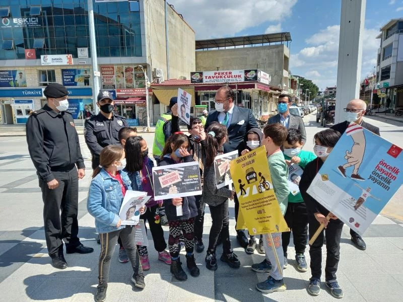 Sarıgöl kırmızı çizgisini çekti
