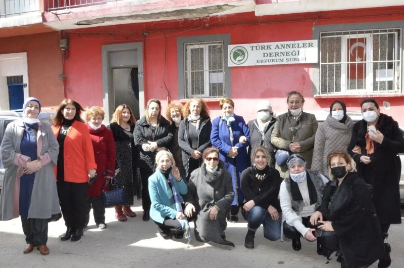 Türk Anneler Derneğinde genel kurul heyecanı
