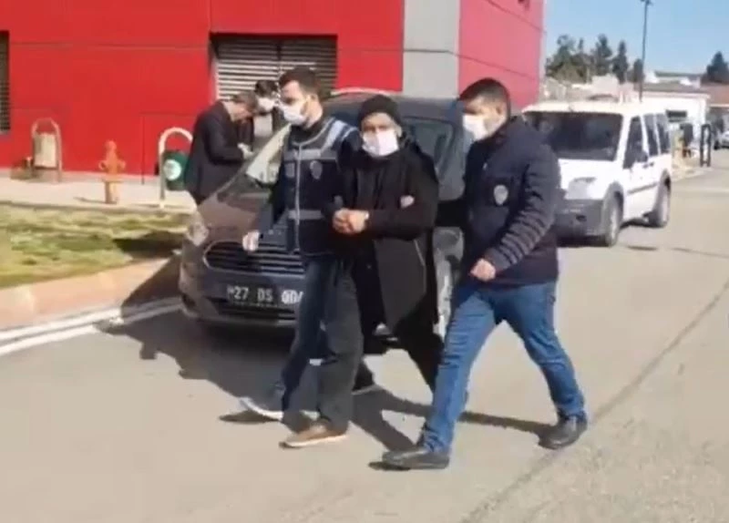 Hastanede işe yerleştirme vaadiyle 9 kişiyi dolandırdı
