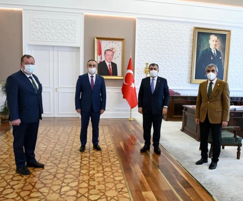 Kilis heyeti bakanlarla görüştü
