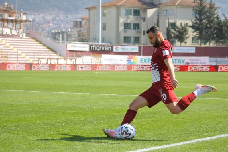 Hatayspor’da Selim Ilgaz’ın ön çapraz bağlarında yırtık tespit edildi
