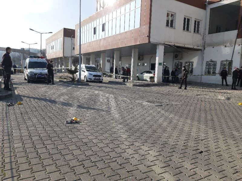 Otoparktaki tartışmada kan aktı: 2 güvenlik görevlisi yaralandı
